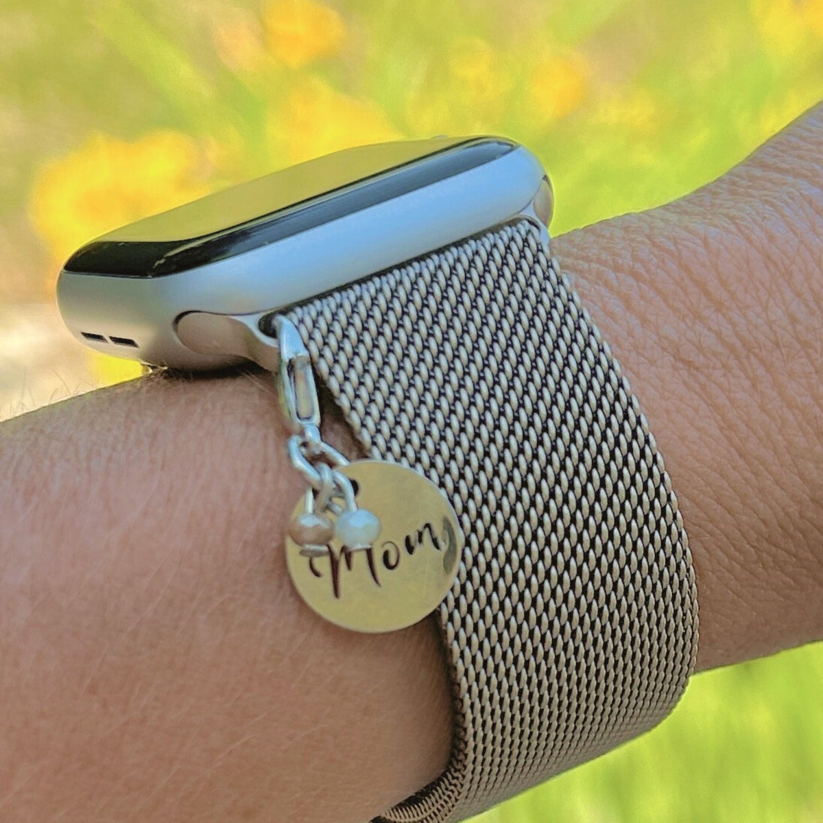 Antique Gold Watchband and "Mom" Charm Set for Apple Watches